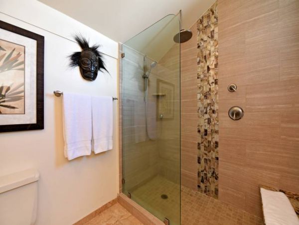 Kahana Luxury Three Bedroom Ocean Views Steps to Beach
