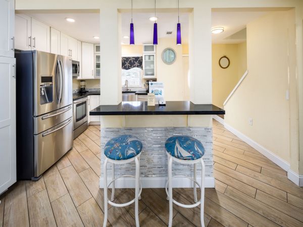 Pet-Friendly Okaloosa Island Townhome Near the Beach