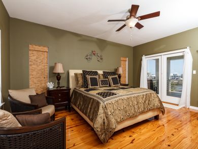 Luxury Navarre Private Beach Vacation Rental Home