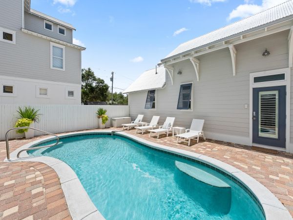 Seven Bedroom Vacation Rental In Seagrove Beach with Stunning Vistas