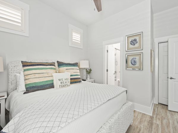 Seven Bedroom Vacation Rental In Seagrove Beach with Stunning Vistas