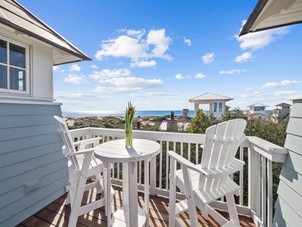Luxury Watersound Home Three Homes From Sandy Beach