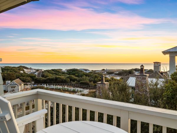 Luxury Watersound Home Three Homes From Sandy Beach