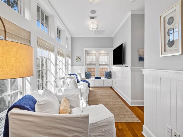 Luxury Watersound Home Three Homes From Sandy Beach