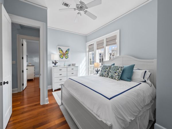 Luxury Watersound Home Three Homes From Sandy Beach