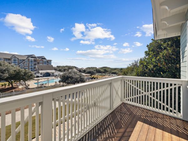 Luxury Watersound Home Three Homes From Sandy Beach