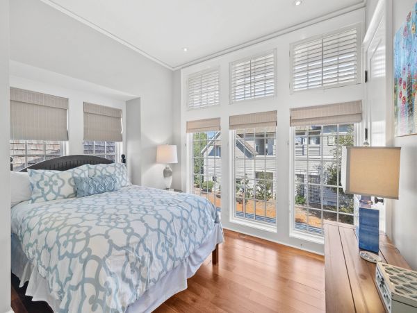 Luxury Watersound Home Three Homes From Sandy Beach