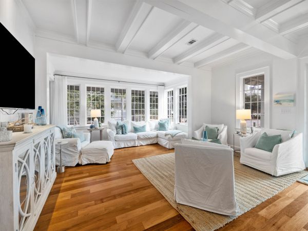 Luxury Watersound Home Three Homes From Sandy Beach