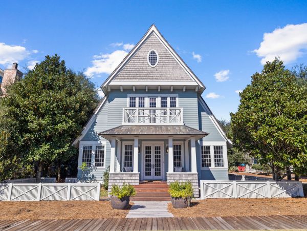 Luxury Watersound Home Three Homes From Sandy Beach