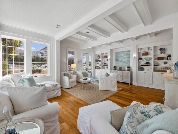 Luxury Watersound Home Three Homes From Sandy Beach