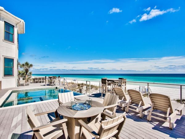 Gulf Front Paradise With Seven Bedrooms And Private Pool