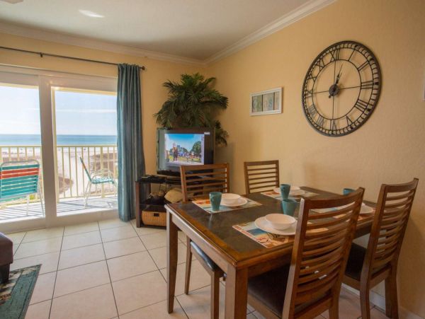 Full Ocean View 1 Bedroom Condo in Treasure Island
