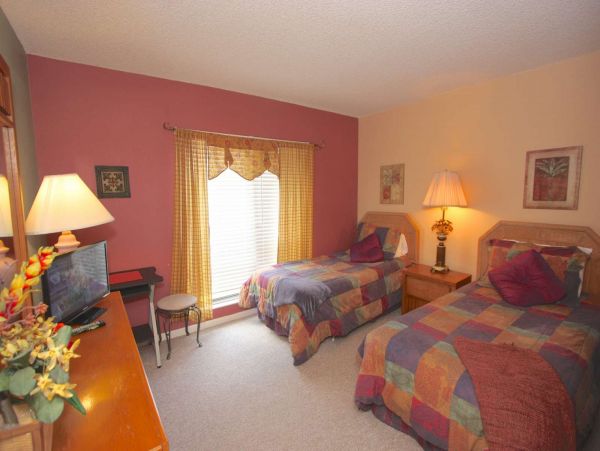 Indian Shore Condo with 2 Bedrooms