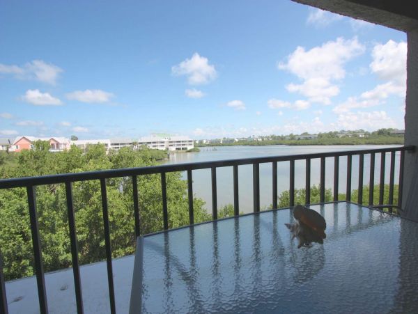 Indian Shore Condo with 2 Bedrooms