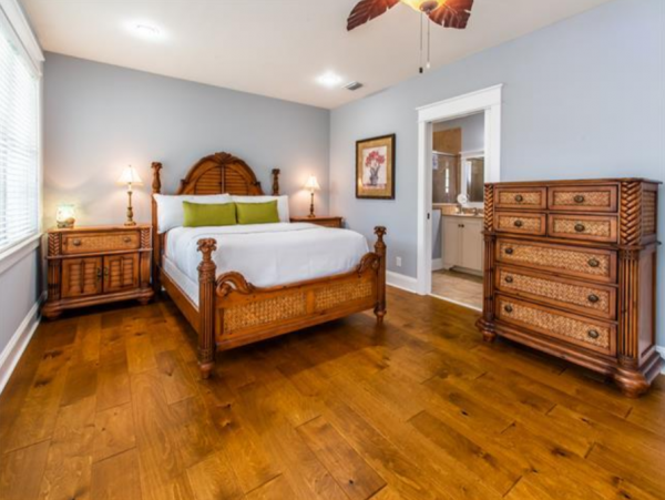 Santa Rosa Beach 5 Bedroom Home with Balconies & Pools