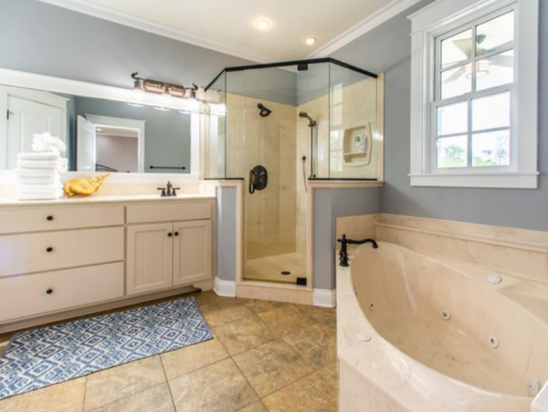 Santa Rosa Beach 5 Bedroom Home with Balconies & Pools
