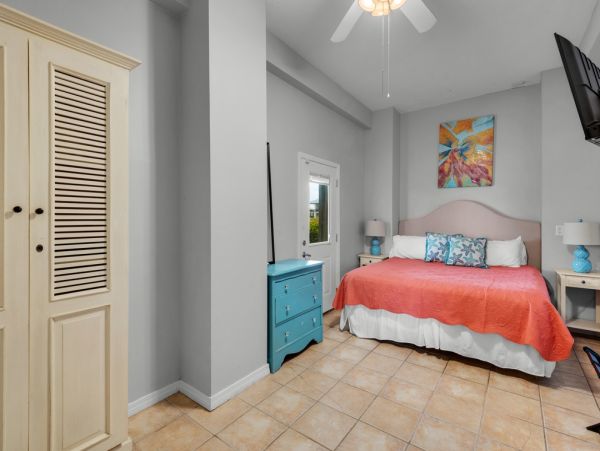 Pensacola Beach Luxury Vacation Home 7 Bedrooms Sleeps 22