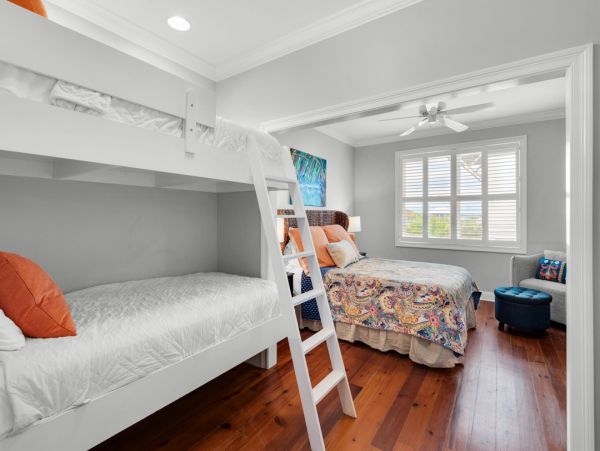 Pensacola Beach Luxury Vacation Home 7 Bedrooms Sleeps 22