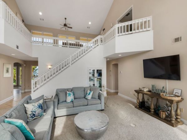 Pensacola Beach 6 Bedroom Vacation Home Gulf & Canal View