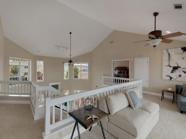 Pensacola Beach 6 Bedroom Vacation Home Gulf & Canal View