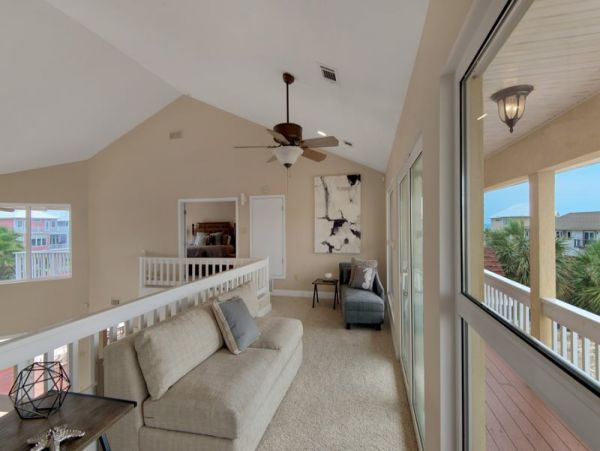 Pensacola Beach 6 Bedroom Vacation Home Gulf & Canal View