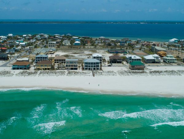 Seven Bedroom Gulf Front Vacation Home in Pensacola Beach