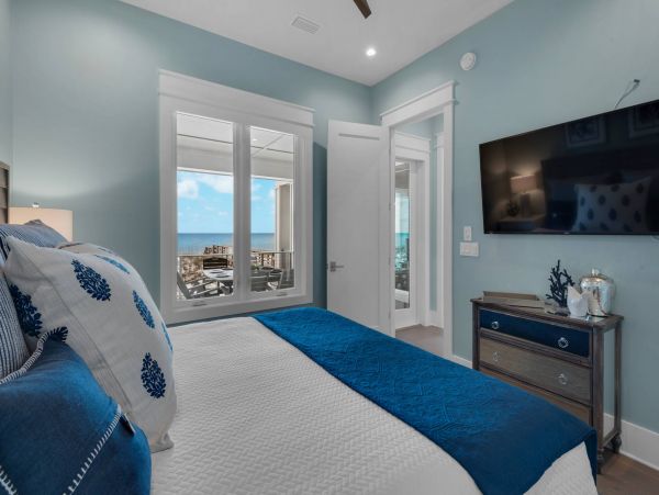 Seven Bedroom Gulf Front Vacation Home in Pensacola Beach