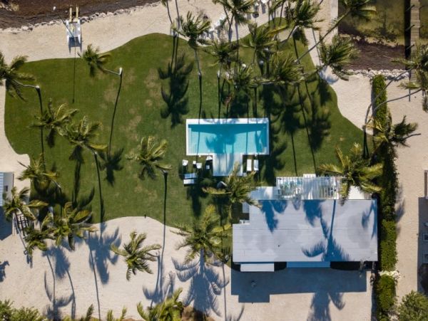 Luxury Islamorada Vacation Rental Home Plus Guest House