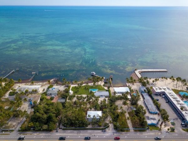 Luxury Islamorada Vacation Rental Home Plus Guest House