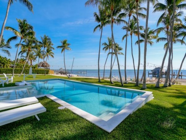 Luxury Islamorada Vacation Rental Home Plus Guest House