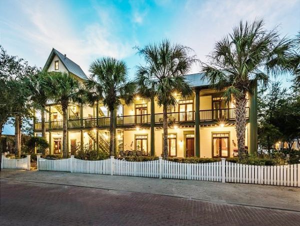 Short Walk to Beach Santa Rosa Vacation Home Three Bedroom