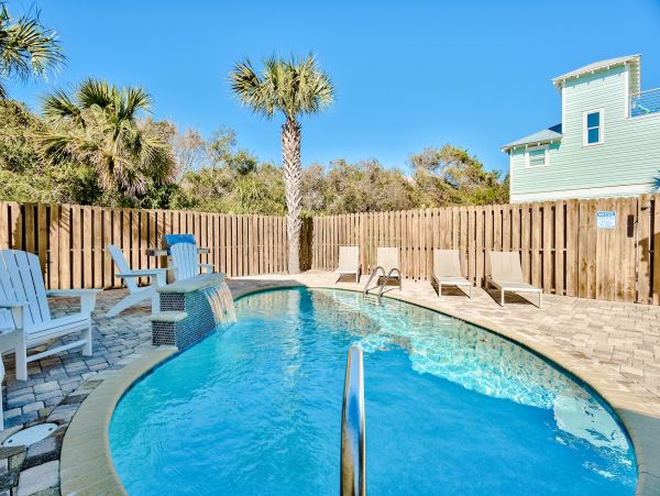 Luxury Beach Vacation Home in Destin Private Pools Sleeps 20