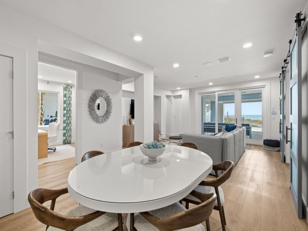 Right On The Sand Gulf Front Five Bedroom Vacation Home in Seagrove Beach