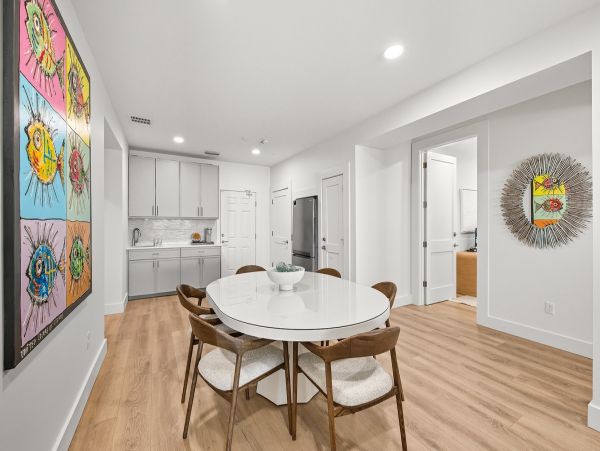 Right On The Sand Gulf Front Five Bedroom Vacation Home in Seagrove Beach