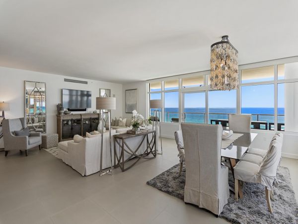 Destin Beachfront Luxury Condo 3 Bedroom & Rooftop Pool