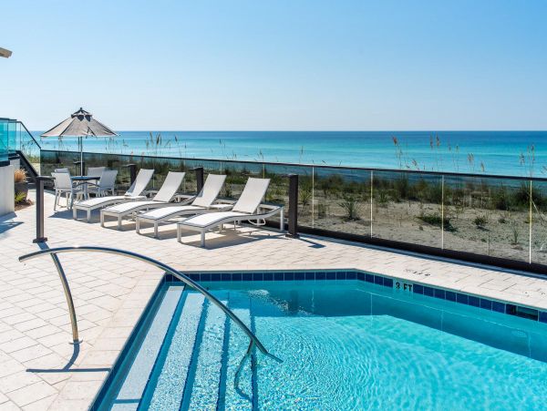 Gulf-Front Gorgeous 4 Bedroom Vacation Condo