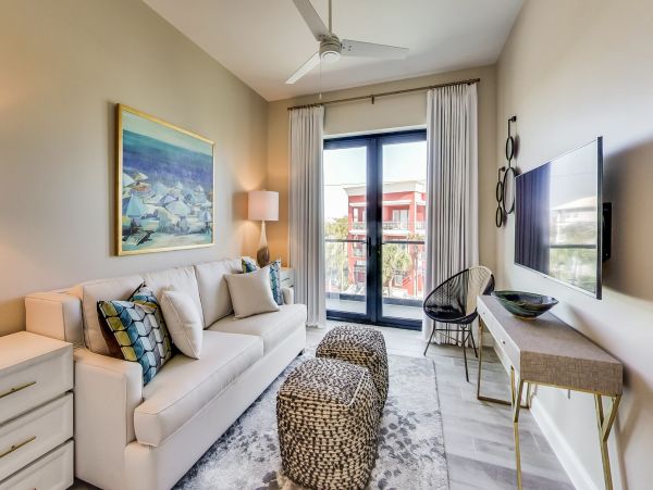 Gulf-Front Gorgeous 4 Bedroom Vacation Condo