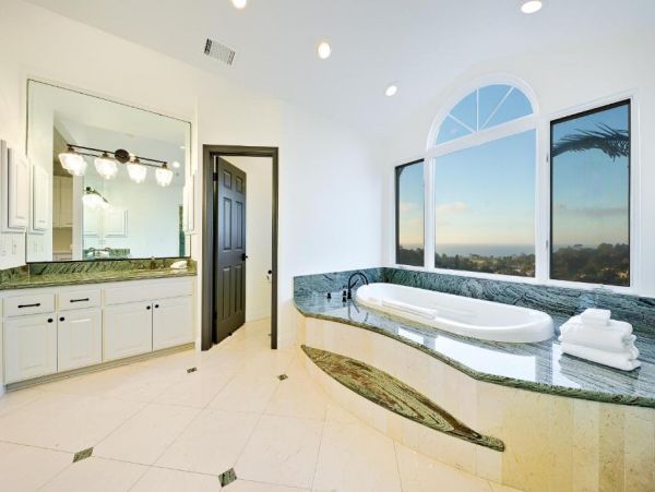 La Jolla Luxury Vacation Rental Home Five Bedrooms