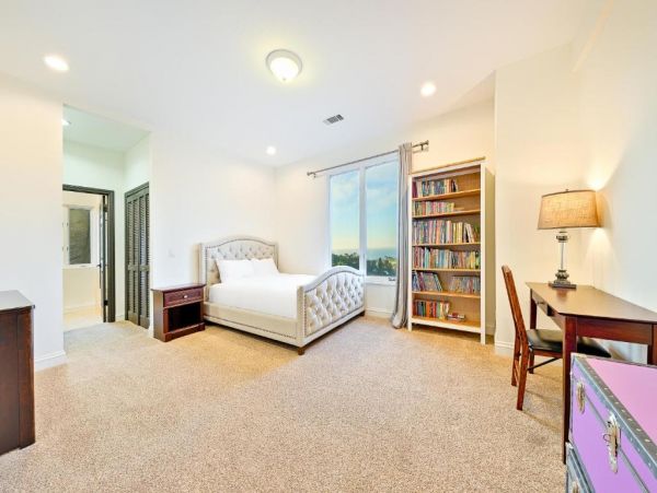 La Jolla Luxury Vacation Rental Home Five Bedrooms