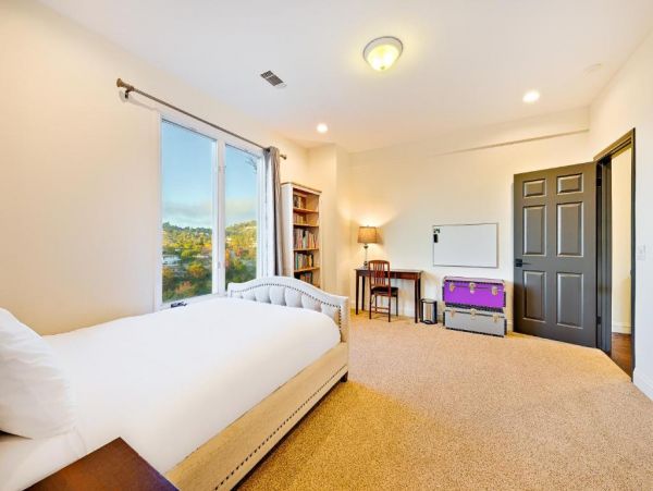 La Jolla Luxury Vacation Rental Home Five Bedrooms
