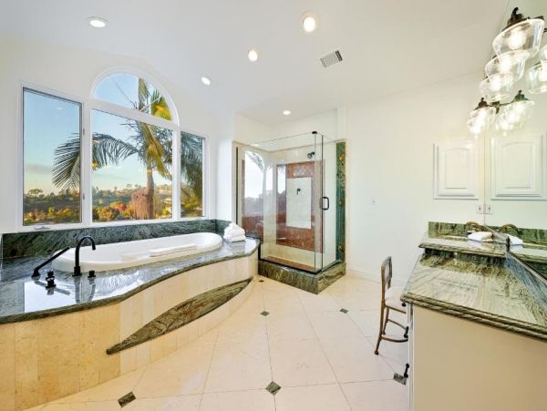 La Jolla Luxury Vacation Rental Home Five Bedrooms