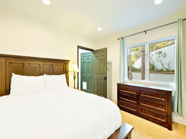 La Jolla Luxury Vacation Rental Home Five Bedrooms