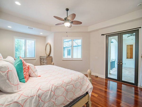 Spacious 4 Bedroom Home Caged Pool and Spa in Sanibel Island