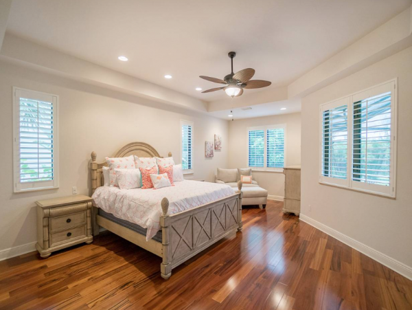 Spacious 4 Bedroom Home Caged Pool and Spa in Sanibel Island