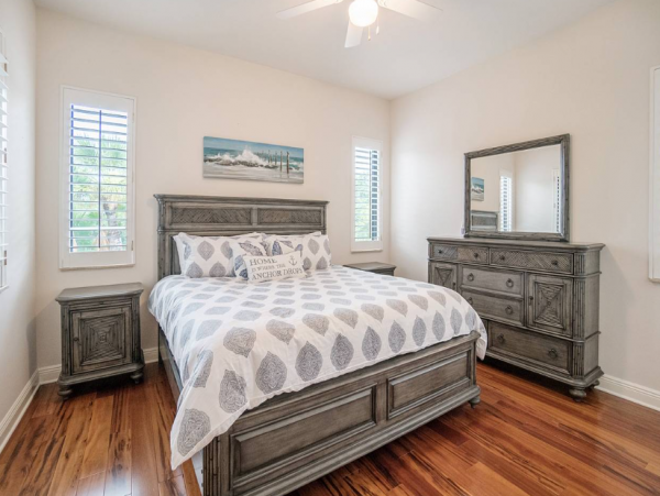 Spacious 4 Bedroom Home Caged Pool and Spa in Sanibel Island