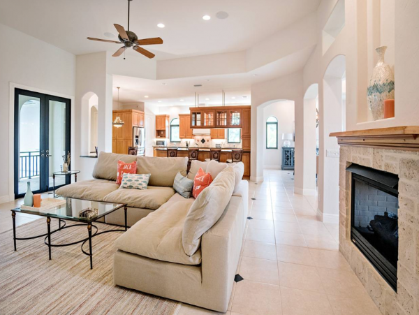 Spacious 4 Bedroom Home Caged Pool and Spa in Sanibel Island