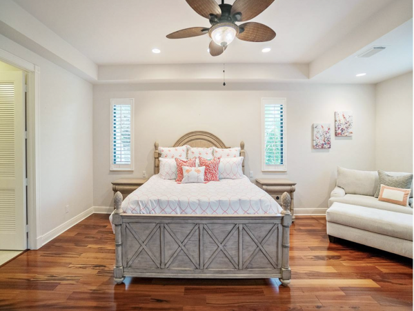 Spacious 4 Bedroom Home Caged Pool and Spa in Sanibel Island