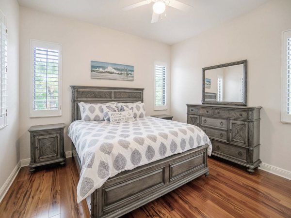 Spacious 4 Bedroom Home Caged Pool and Spa in Sanibel Island