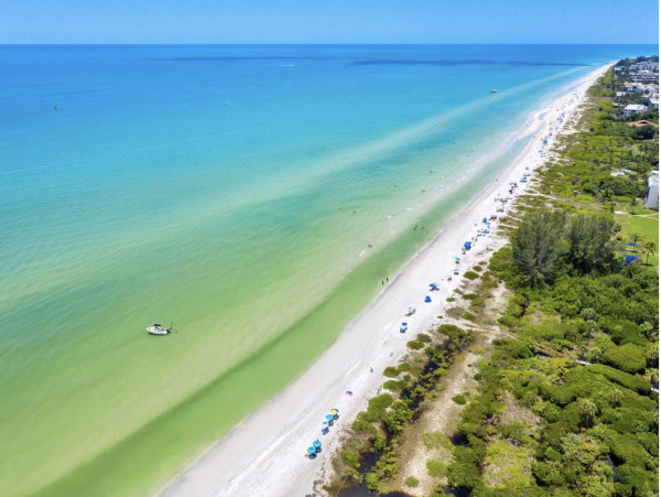 Spacious 4 Bedroom Home Caged Pool and Spa in Sanibel Island