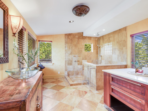 Custom Design 3 Bedroom Plus Den on Sanibel Island